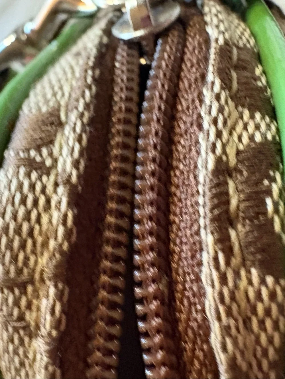 RARE VINTAGE COACH DAISY JACQUARD AND LEATHER CAMERA BAG WRISTLET